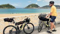 Bikepacking paklijst Spanje Zarautz lichtgewicht fietsvakantie